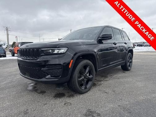 2023 Jeep Grand Cherokee Altitude