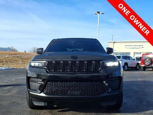 2023 Jeep Grand Cherokee Altitude