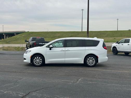 2017 Chrysler Pacifica Touring