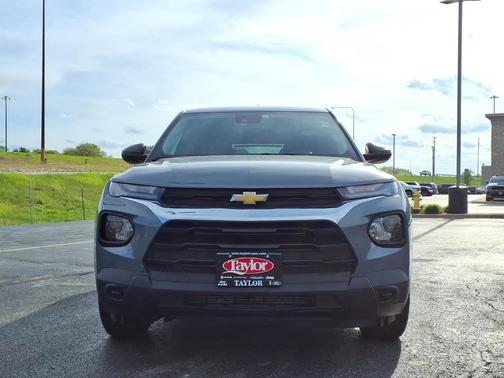 Satin Steel Metallic 2021 Chevrolet Trailblazer LS