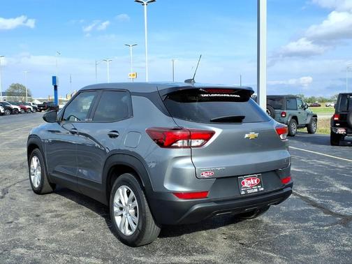 Satin Steel Metallic 2021 Chevrolet Trailblazer LS