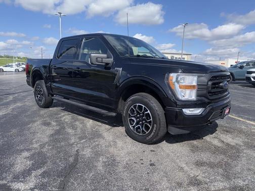 Black Metallic 2021 Ford F-150 XLT