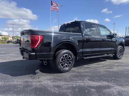 Black Metallic 2021 Ford F-150 XLT