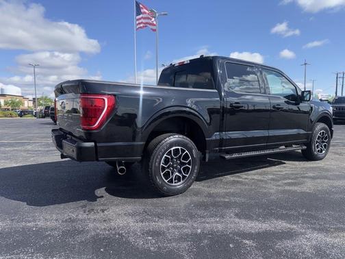 Black Metallic 2021 Ford F-150 XLT