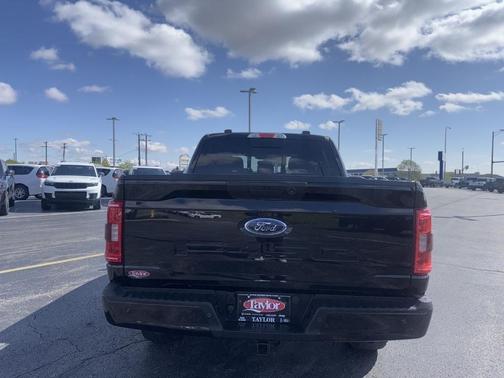 Black Metallic 2021 Ford F-150 XLT