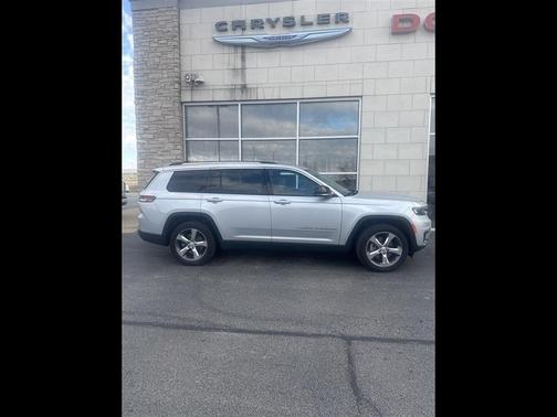 2023 Jeep Grand Cherokee L Laredo