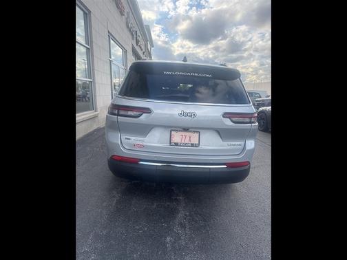 2023 Jeep Grand Cherokee L Laredo