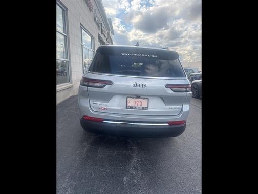 2023 Jeep Grand Cherokee L Laredo