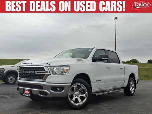 Bright White Clearcoat 2022 RAM 1500 Big Horn
