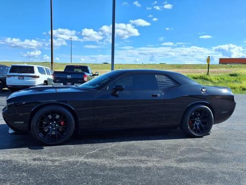 2010 Dodge Challenger SRT8