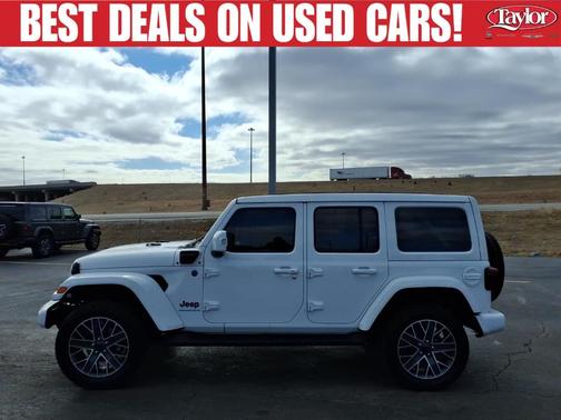 Bright White Clearcoat 2024 Jeep Wrangler 4xe High Altitude