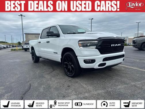 Bright White Clearcoat 2023 RAM 1500 Laramie