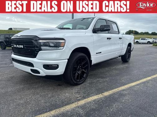Bright White Clearcoat 2023 RAM 1500 Laramie
