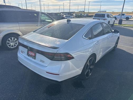2024 Honda Accord Hybrid Sport