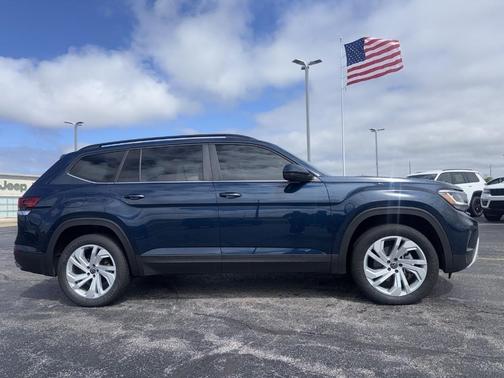 Tourmaline Blue Metallic 2023 Volkswagen Atlas 3.6L SE w/Technology