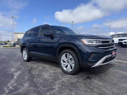 Tourmaline Blue Metallic 2023 Volkswagen Atlas 3.6L SE w/Technology