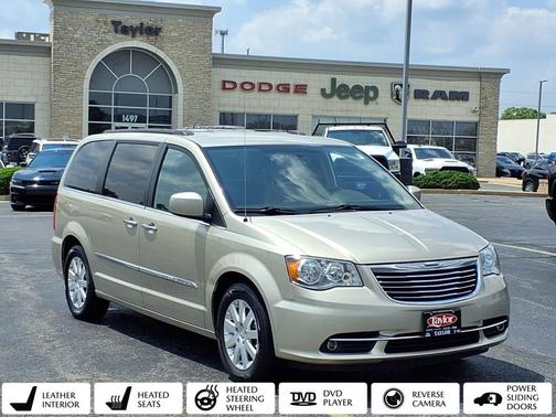 2015 Chrysler Town & Country Touring