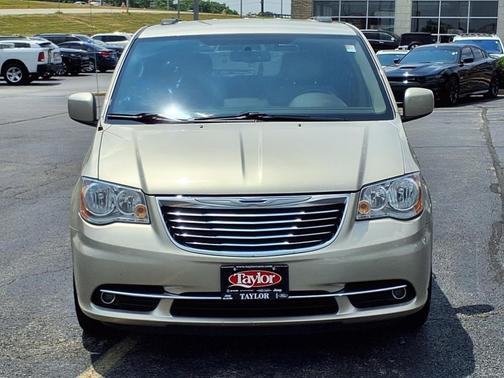 2015 Chrysler Town & Country Touring