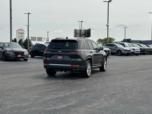 2024 Jeep Grand Cherokee Summit