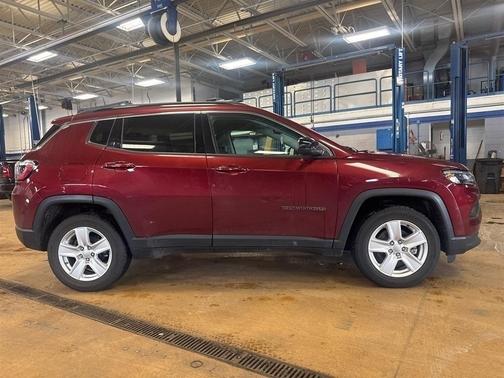 2022 Jeep Compass Latitude