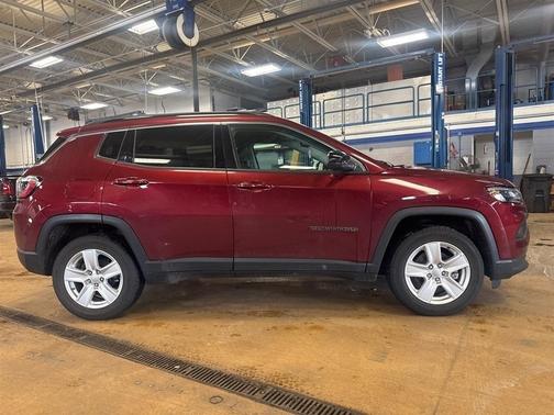 2022 Jeep Compass Latitude