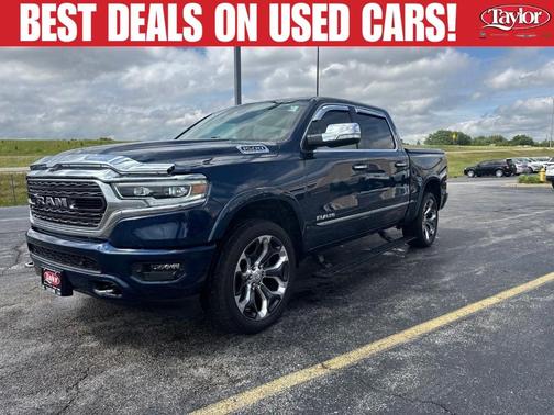 Patriot Blue Pearlcoat 2022 RAM 1500 Limited