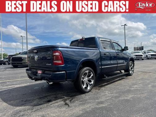 Patriot Blue Pearlcoat 2022 RAM 1500 Limited