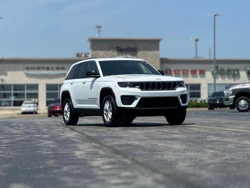 2025 Jeep Grand Cherokee Laredo X