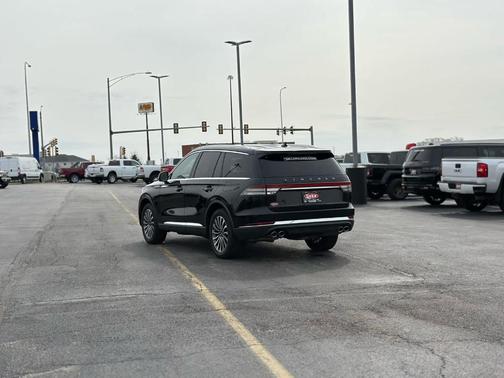 2022 Lincoln Aviator Reserve AWD