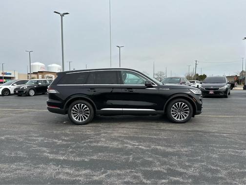 2022 Lincoln Aviator Reserve AWD