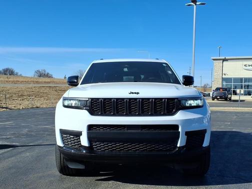 2023 Jeep Grand Cherokee L Laredo