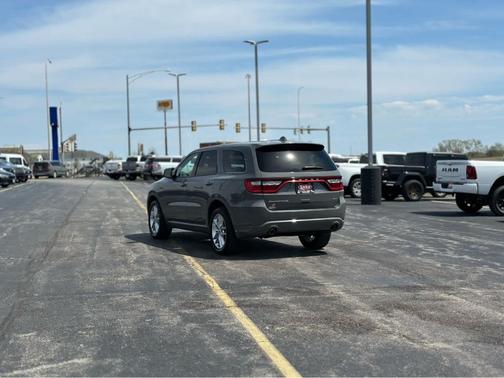 2022 Dodge Durango GT