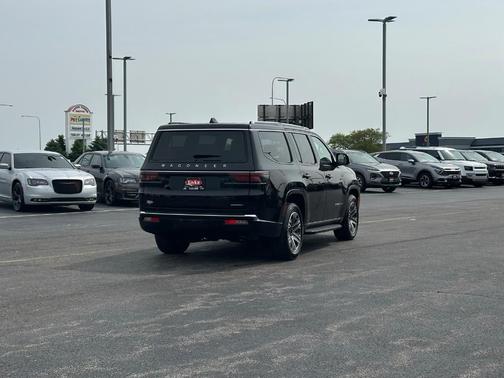 2024 Jeep Wagoneer Series II