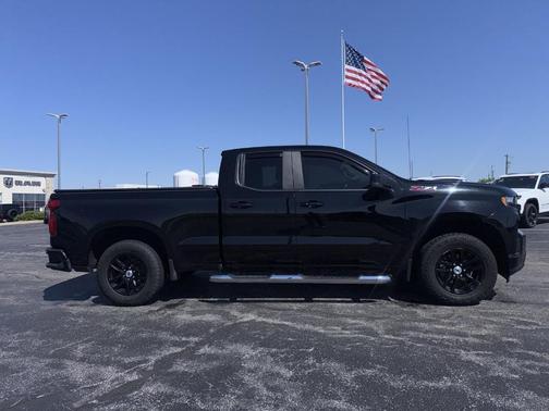 Black 2020 Chevrolet Silverado 1500 RST