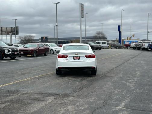 2024 Chevrolet Malibu LT