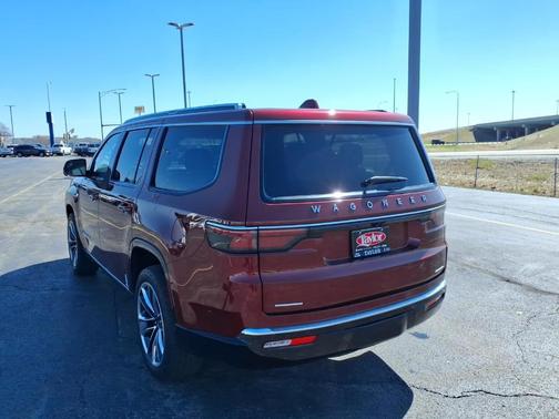 Velvet Red Pearlcoat 2022 Jeep Wagoneer Series III