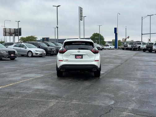 2023 Nissan Murano Platinum