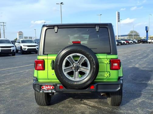 Mojito! Clearcoat 2018 Jeep Wrangler Unlimited Sahara