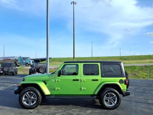 Mojito! Clearcoat 2018 Jeep Wrangler Unlimited Sahara