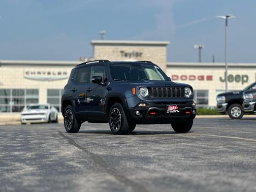 2023 Jeep Renegade Trailhawk