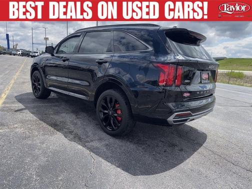 Ebony Black 2022 Kia Sorento SX