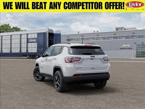 Bright White Clearcoat 2026 Jeep Compass Latitude