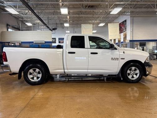 2017 RAM 1500 Tradesman/Express