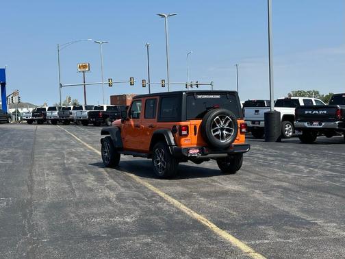 2025 Jeep Wrangler 4xe Sport
