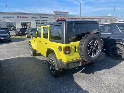 2023 Jeep Wrangler Sahara