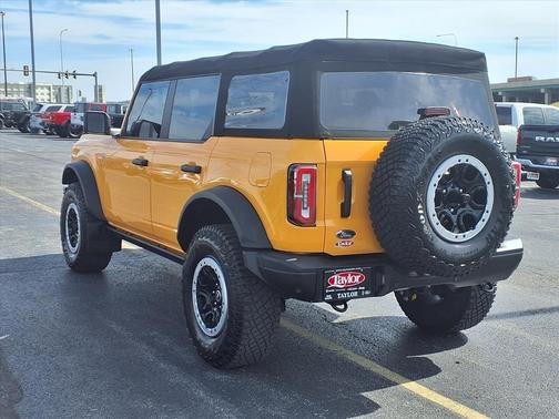 2022 Ford Bronco Badlands