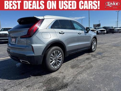 Silver Metallic 2025 Cadillac XT4 Premium Luxury