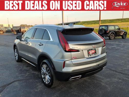 Silver Metallic 2025 Cadillac XT4 Premium Luxury