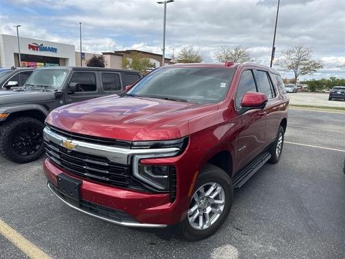 2025 Chevrolet Tahoe LS