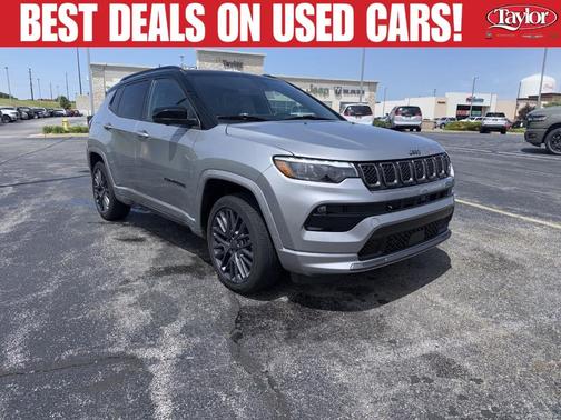 Billet Silver Metallic Clearcoat 2023 Jeep Compass Altitude